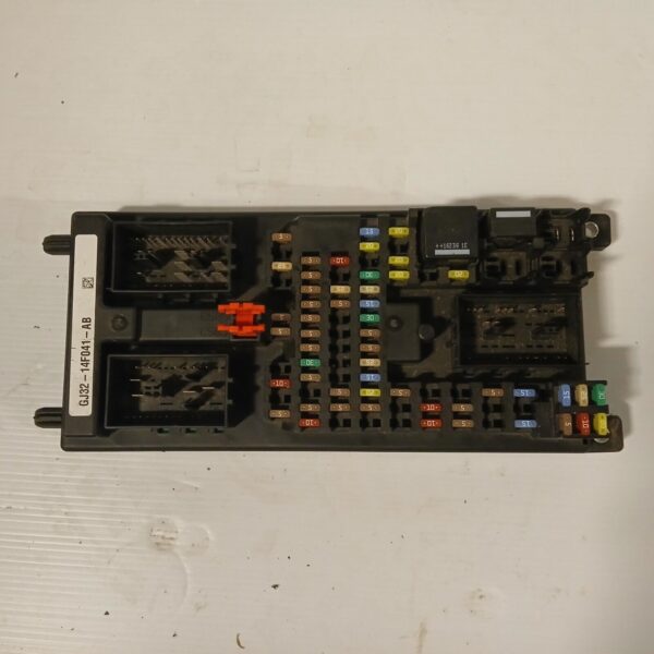 Range Rover Evoque L538 Fuse Box GJ32-14F041-AB Body Control Module - Image 2