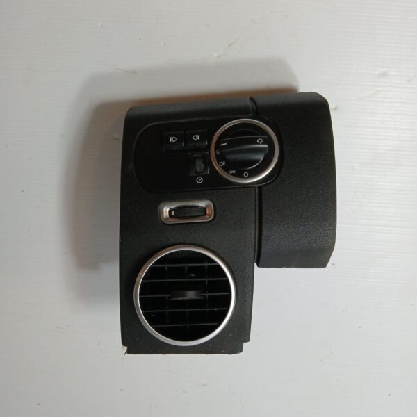 LAND ROVER DISCOVERY 4 L319 2009-2014 RIGHT DASH AIR VENT W TRIM LIGHTS SWITCH - Image 3